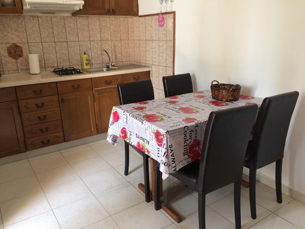 Apartmani Luiza Cres Eksteriør billede